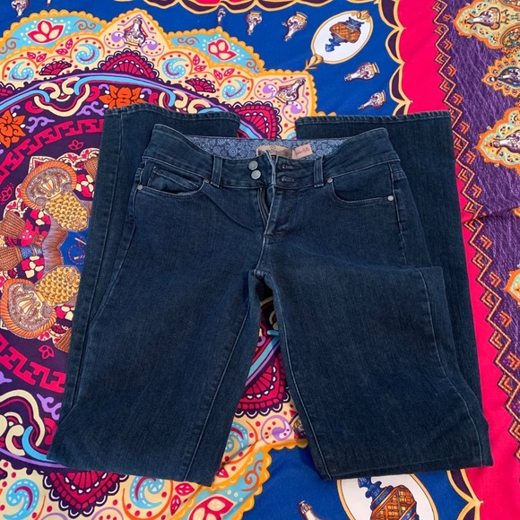 Paige Hidden Hills Bootcut Jeans size 28. - Picture 3 of 9
